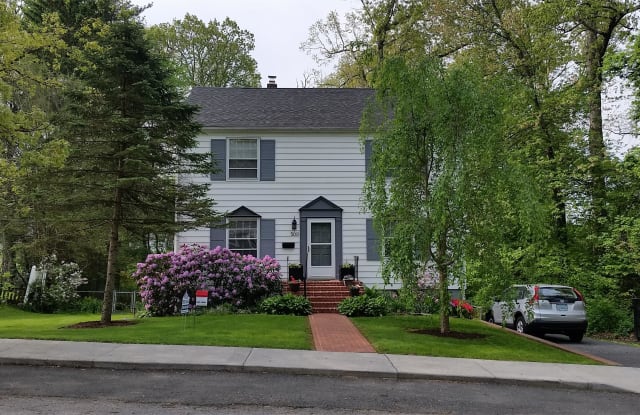 509 Southgate Dr. - 509 Southgate Drive, Blacksburg, VA 24060
