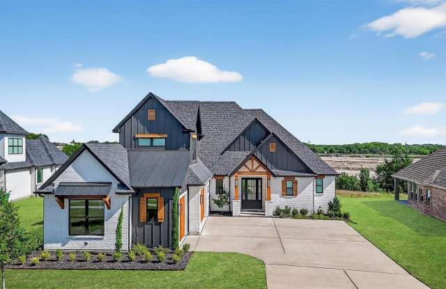 2028 Fox Bend Trace Gallery 2