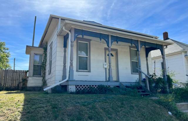 Charming & Spacious 2-Bedroom Home with Private Backyard and Garage Parking photos photos