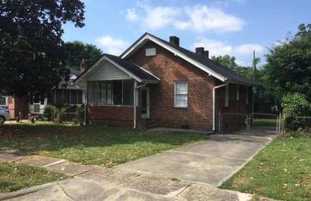 2/1 House in Celanese $1095 - 3 Kirkwood Street Northeast, Floyd County, GA 30161