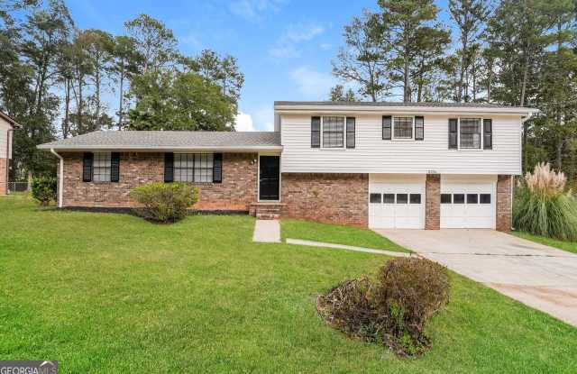 2236 Kings Forest Drive SE photos photos