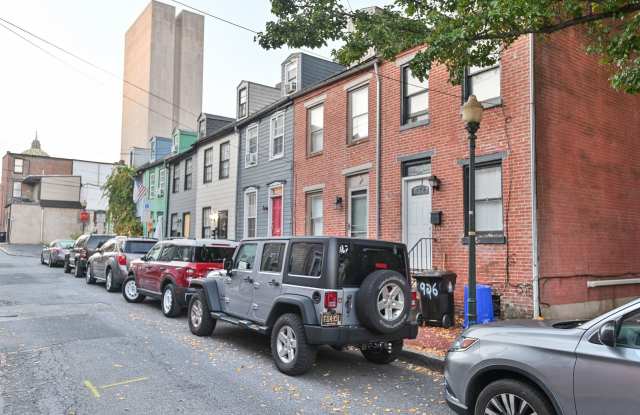 Charming 3 Bedroom on Grand St photos photos Charming 3 Bedroom on Grand St photos photos