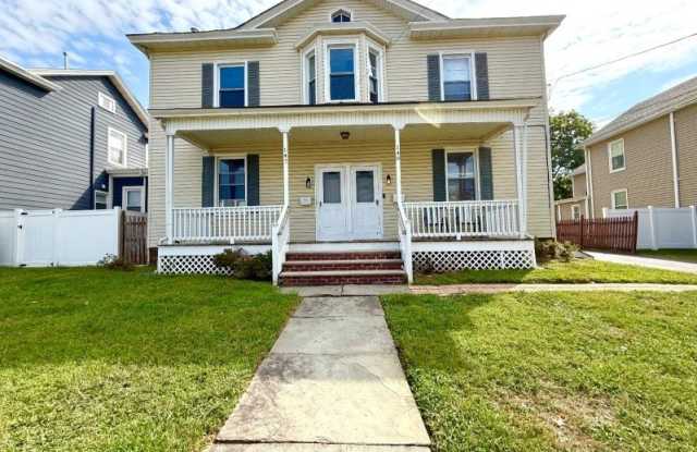 147 S Bridge St photos photos