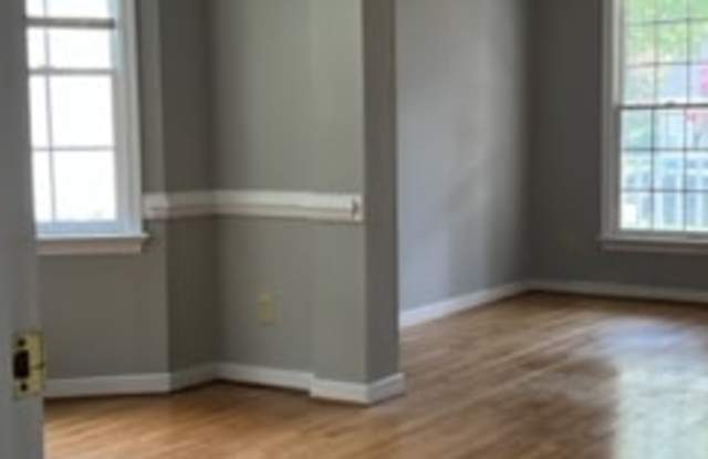 6008 Maybrook Way Gallery 4