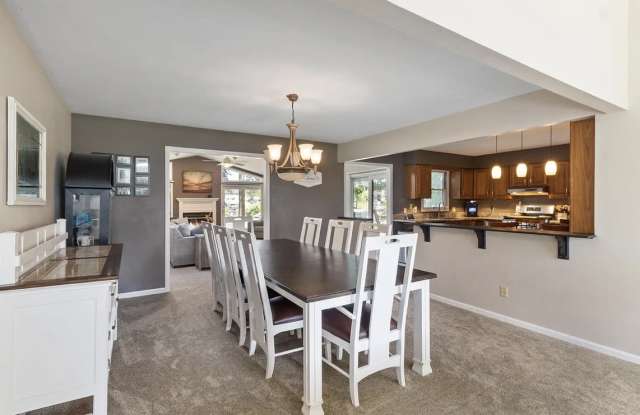 1833 Sandy Beach Dr Gallery 4