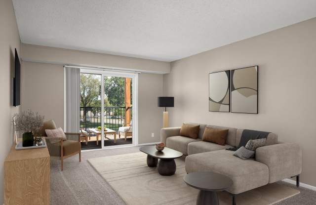 Willow Creek Apartments Gallery 1