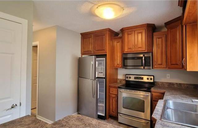 6512 Regency Lane Gallery 2