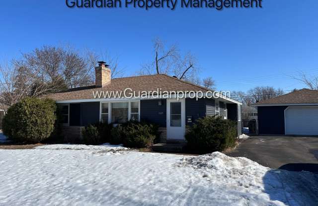 Single Family Home Featuring 2 Baths, 2 Car Garage, Fireplace, and Fenced in Yard photos photos
