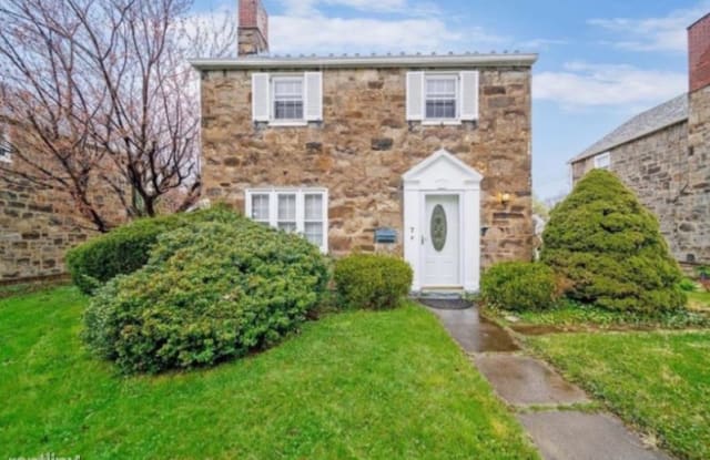 7 Laurel Village - 7 Laurel Village, Ben Avon, PA 15202