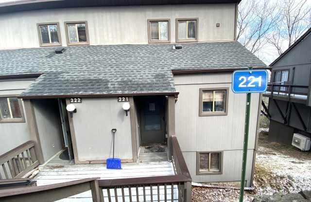 221 Cross Country Lane photos photos