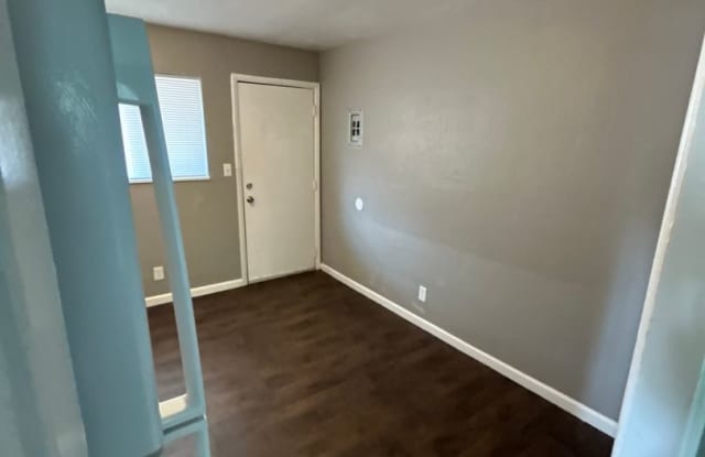 Forest Court Apartment Homes Gallery 2