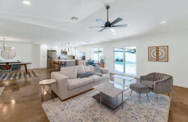 Rates Vary: $3,995 - $6,495 Gallery 3