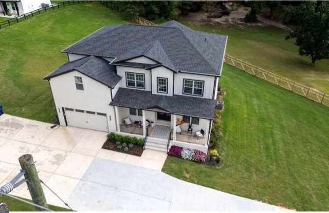 2910 Centerville Ros Road Gallery 2