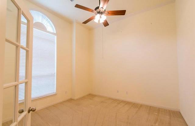 2819 Hidden Knoll Trail Gallery 3