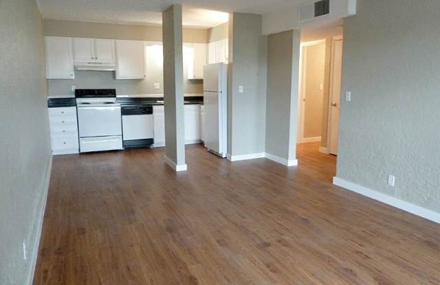 1945 Peoria St Apt Gallery 4