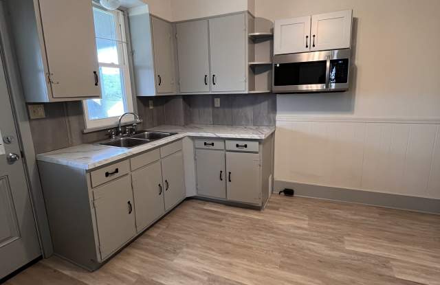 256 Catawissa Ave - 256 Catawissa Avenue, Sunbury, PA 17801 256 Catawissa Ave - 256 Catawissa Avenue, Sunbury, PA 17801
