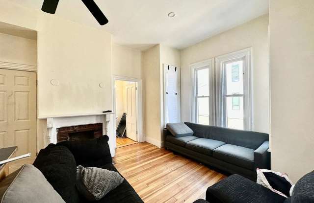 Allston 8 bed 3.5 Bath available 9/1/26 photos photos