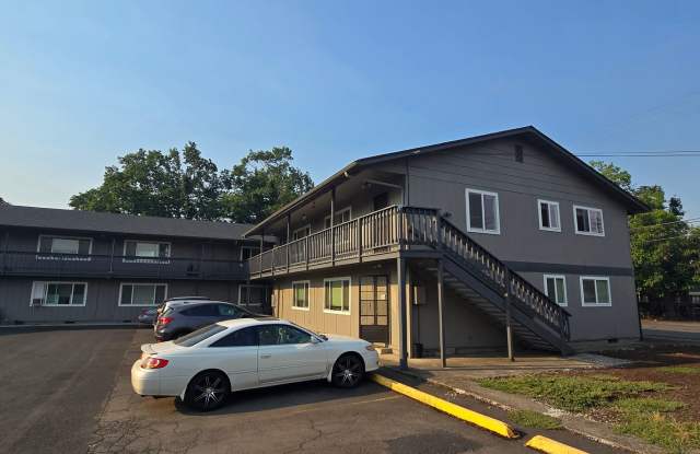 1017 J St. photos photos