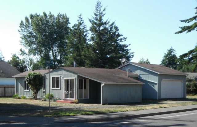 1941 28th Pl photos photos