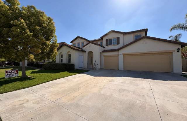 EASTVALE GREAT NEIGHBORHOOD- 4+2.5 EXECUTIVE HOME, QUIET NEIGHBORHOOD - AVAILABLE NOW!!! ONLY 2 CAR GARAGE SPACES + 2 DRIVEWAY SPACES, STREET PARKING AVAILABLE photos photos