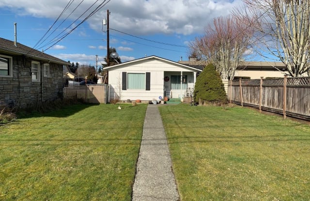 1415 8th ST - 1415 8th Street, Marysville, WA 98270