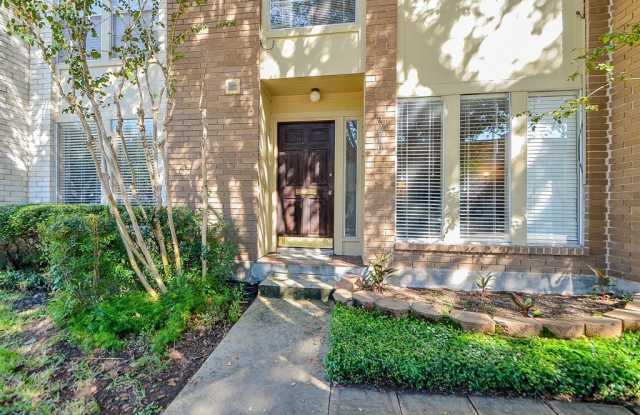 5210 Woodlawn Place Gallery 2