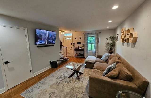 138 NOTTOWAY DRIVE Gallery 3
