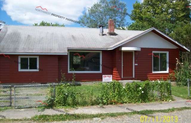 STATUS: AVAILABLE | R93B | $1700 photos photos