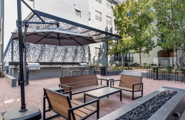 Uptown Square Apartment Homes Gallery 4
