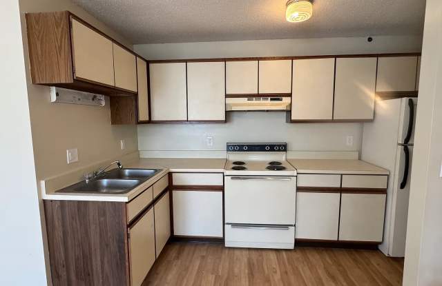 19-21 Wedgewood Cir # 19-21 Gallery 2