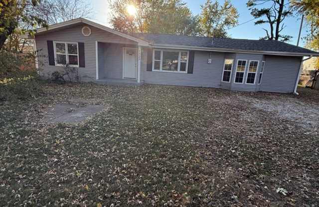 4 bedroom/2 bath house photos photos