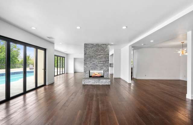 Gorgeous Spacious 3 story - 4 Beds - 4.5 Bath home with pool and panoramic views in Encino photos photos Gorgeous Spacious 3 story - 4 Beds - 4.5 Bath home with pool and panoramic views in Encino photos photos