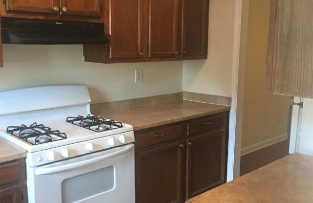 2184 Wellington Cir Gallery 2