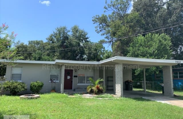 7912 Chateau Drive South - 7912 Chateau Drive South, Jacksonville, FL 32221