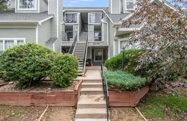 6775 S IVY ST - B-5 Gallery 2
