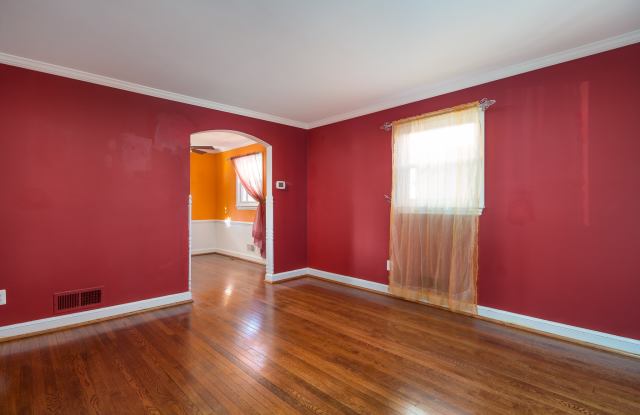 349 Wesmond Drive Gallery 4