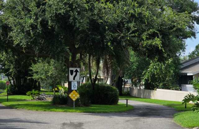 Altamonte Springs 3- Condo Gallery 4