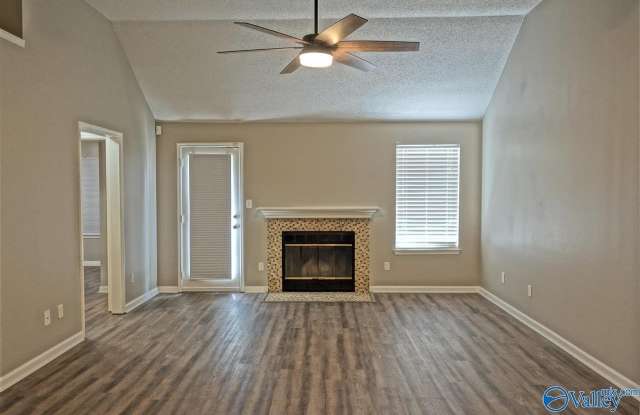 212 Turnbrook Drive Gallery 4