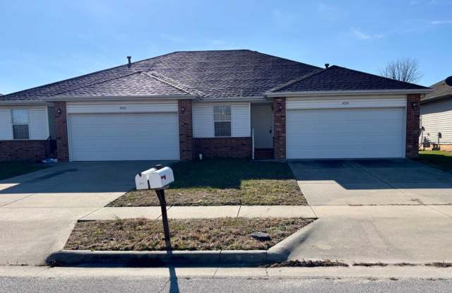 Two bedroom, 2 bath, 2 car garage duplex in the Willard School District. photos photos