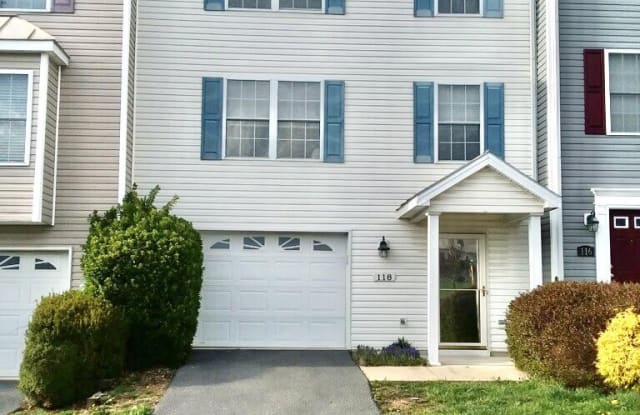 118 WINDSTONE DRIVE - 118 Windstone Drive, Frederick County, VA 22602