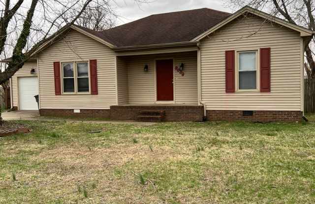 3 Bedroom Home close to I24 photos photos