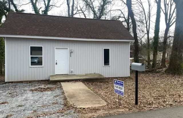 423 Gray Street - 423 Gray Street, Anderson, SC 29624