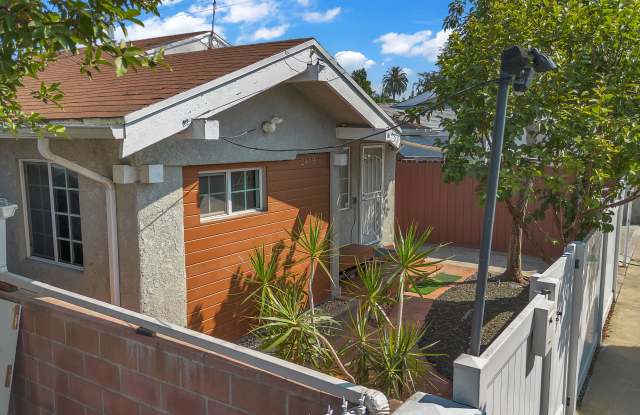 2419 West 30th Street - 2419 West 30th Street, Los Angeles, CA 90018