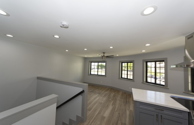 1227 Elm Street photos photos