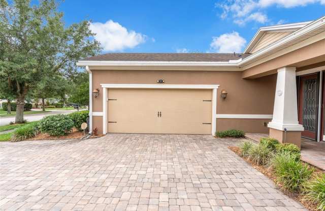 903 VICTORIA HILLS Drive S Gallery 2