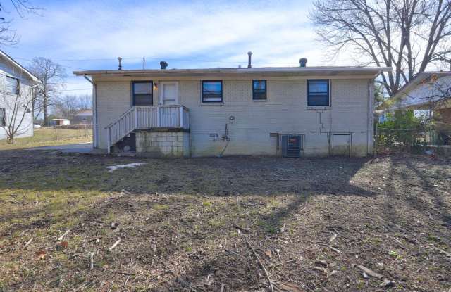 3467 Eisenhower Circle Southeast Gallery 2
