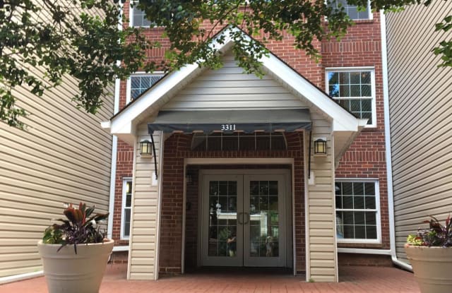 3311 WYNDHAM CIRCLE - 3311 Wyndham Cr, Alexandria, VA 22302