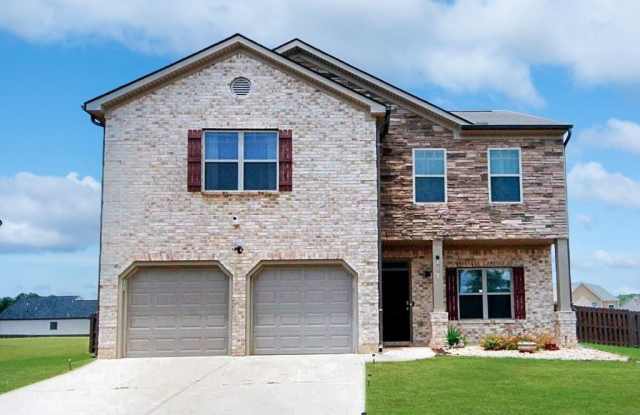 237 Loganview Drive - 237 Loganview Drive, Loganville, GA 30052