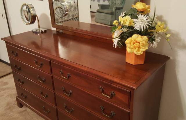 1058 Fontmore Road Gallery 3