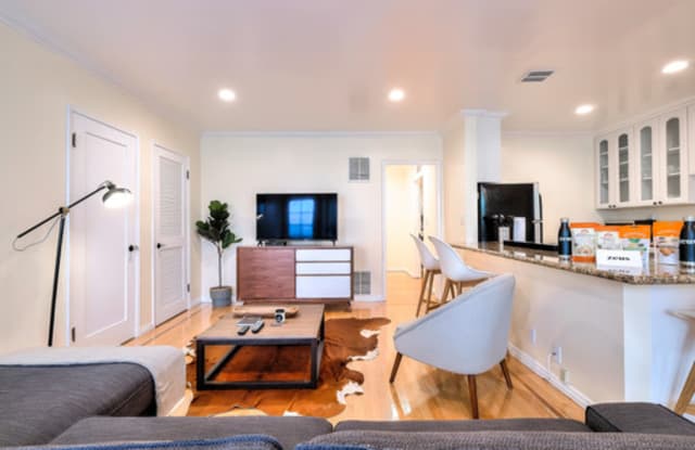 3 11th Street - 3 11th Street, Santa Monica, CA 90402